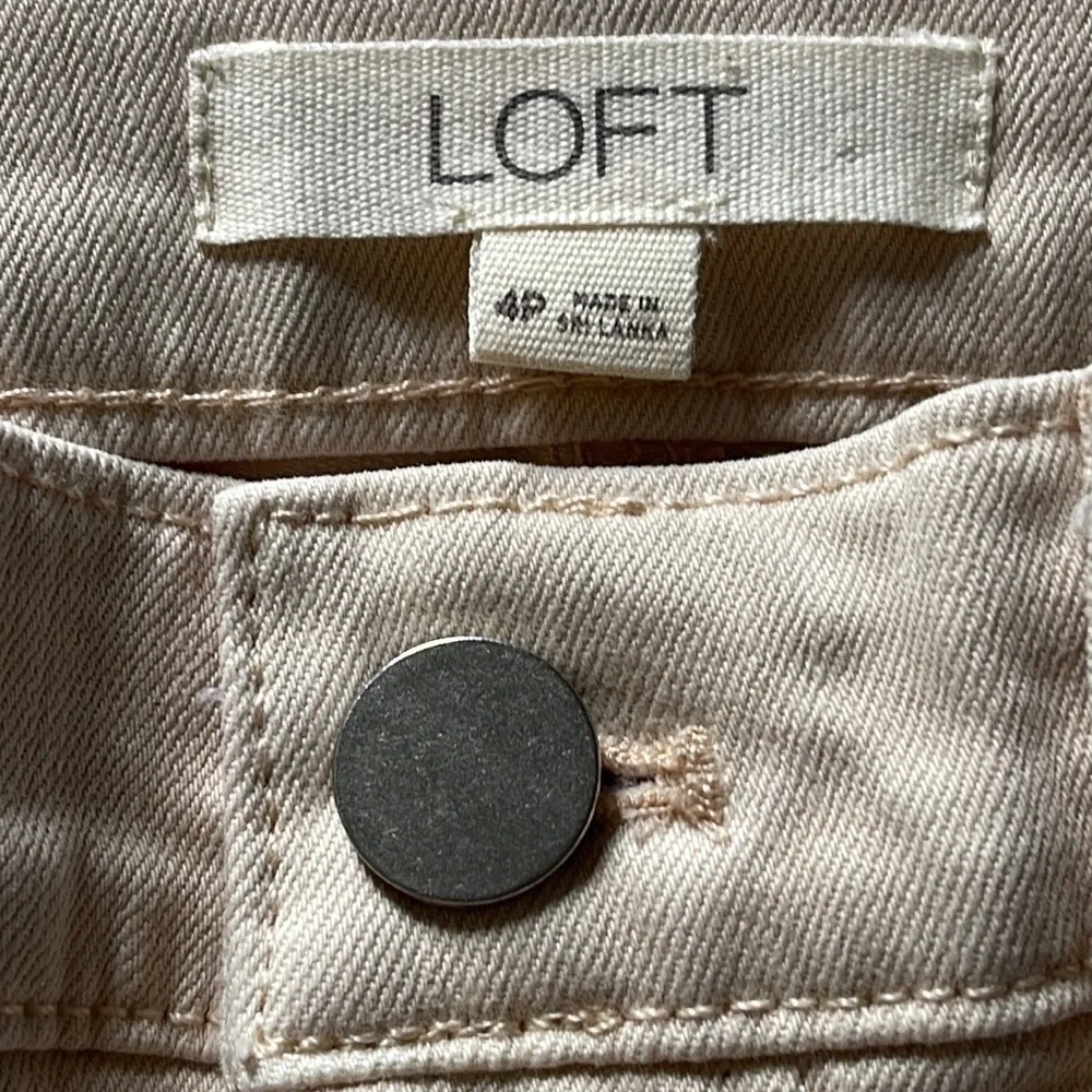 Ann Taylor Loft Cream Raw Hem High-rise Skinny Utility Pant Size 4P